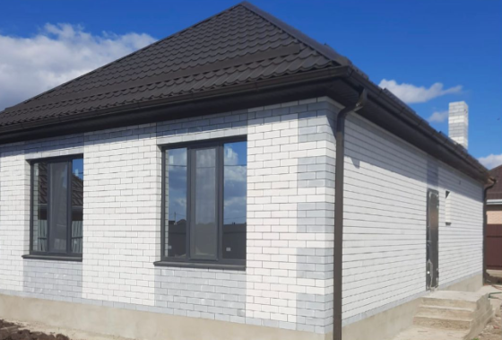 Дом 100кв.м на 4 сот.