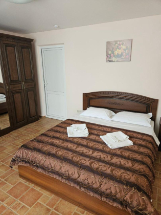 2-х комнатные Апартаменты на берегу Ч...