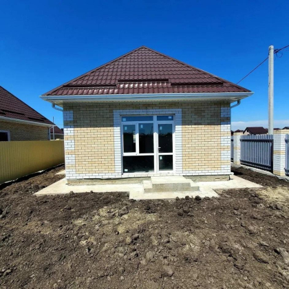 Дом 100кв.м 3сот. ИЖС