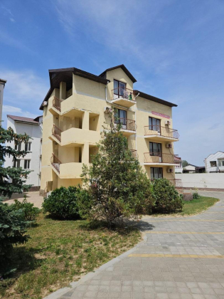 2-х комнатные Апартаменты на берегу Ч...