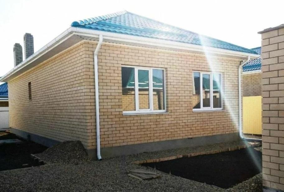 Дом 68,8кв.м на 3сот. ИЖС